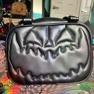 Love Pain & Stitches La Venenosa Pumpkin Kult crossbody